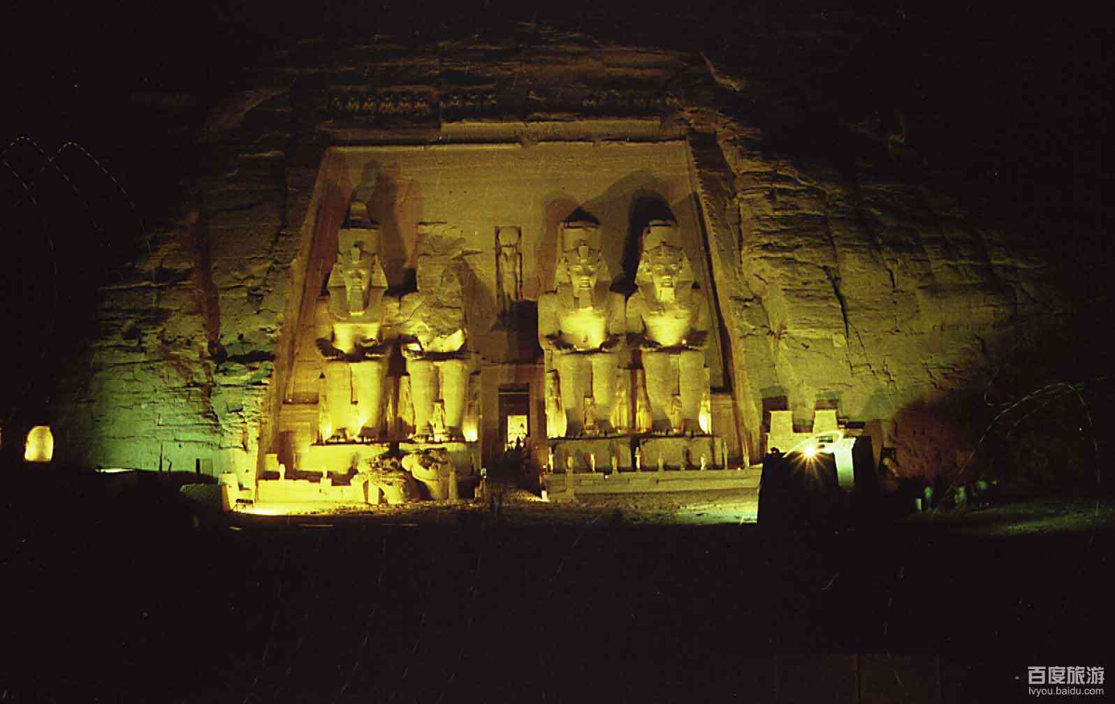 abu simbel temples
