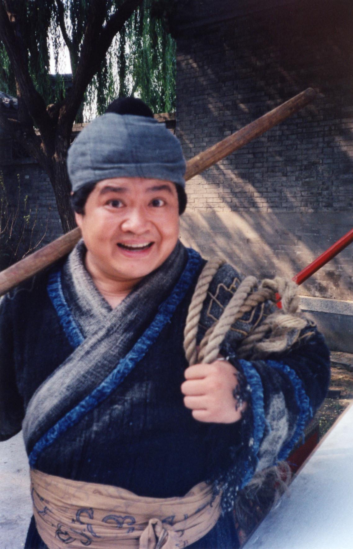 闾汉彪