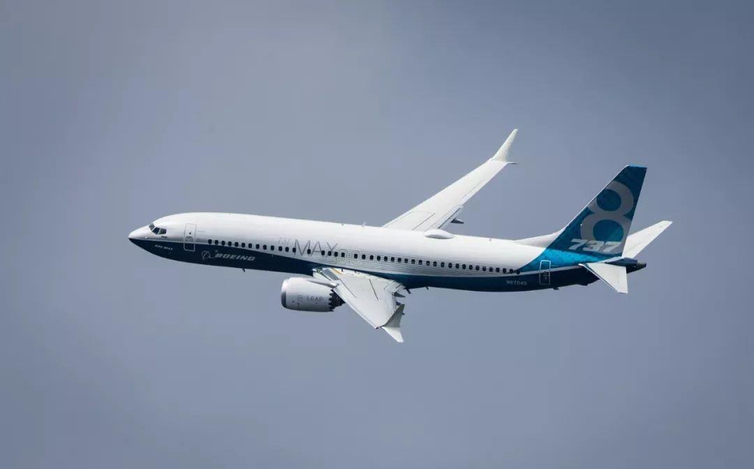 波音737-max 8