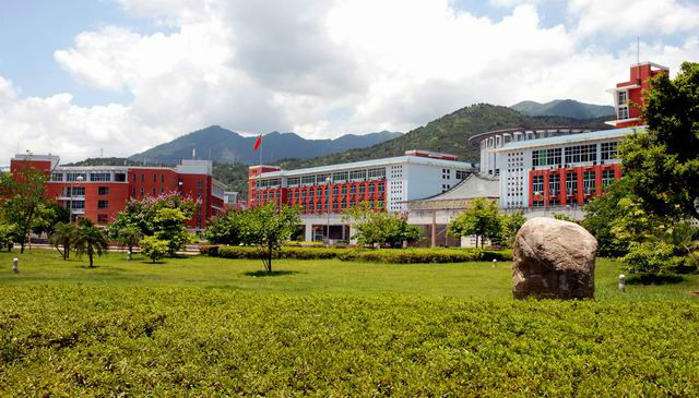  p>福州职业技术学院(fuzhou polytechnic)是经福建省人民政府批准