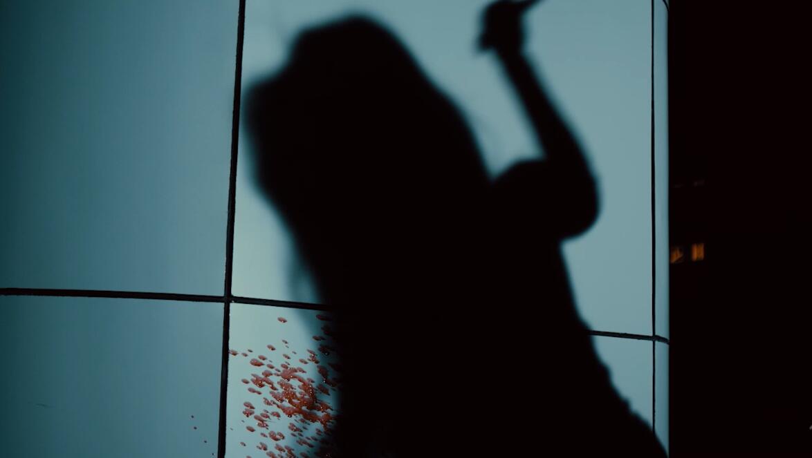 无限逆境末班地铁影评