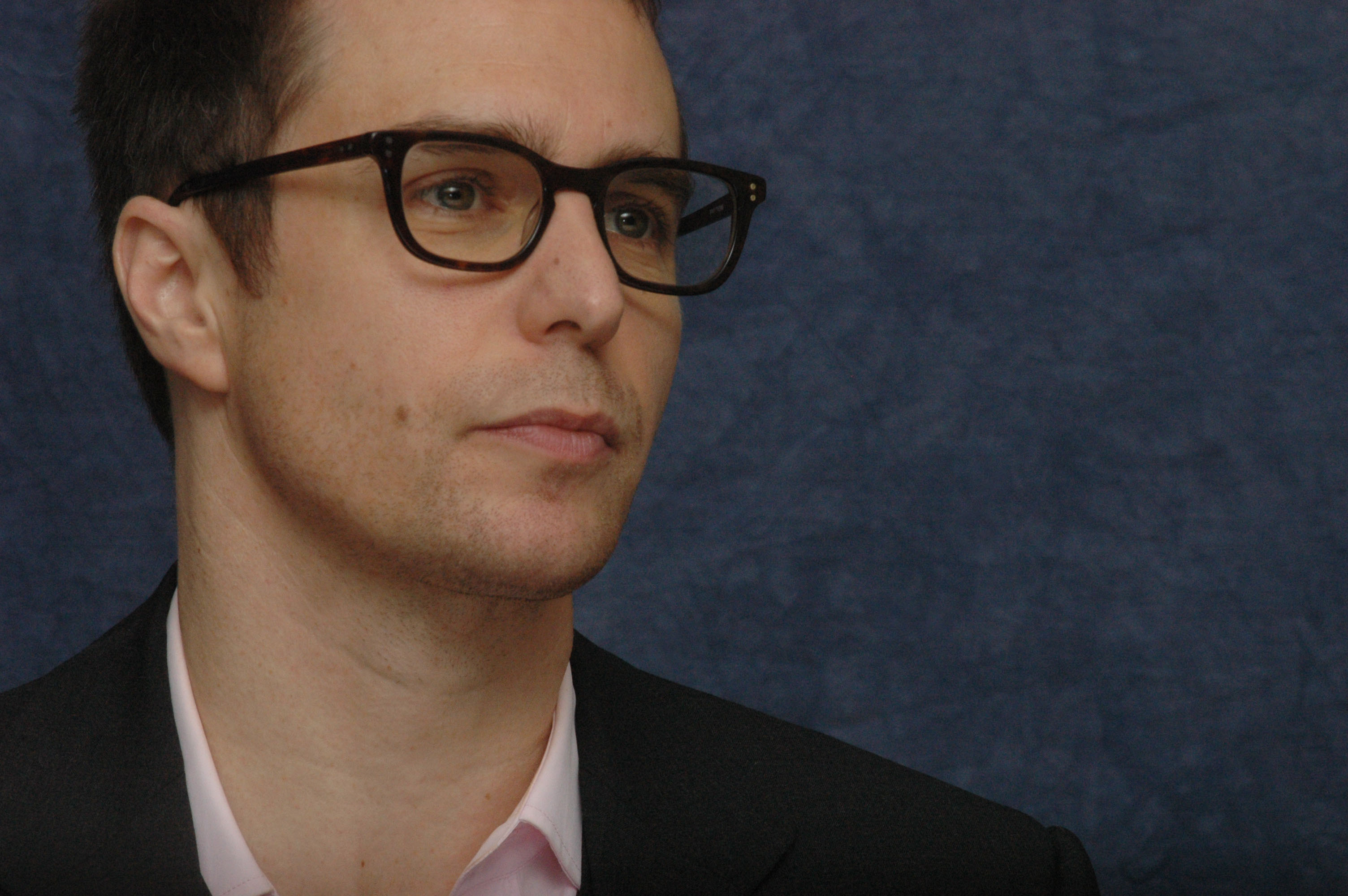 美国男演员,制片人,毕业于旧金山ruth asawa艺术学院