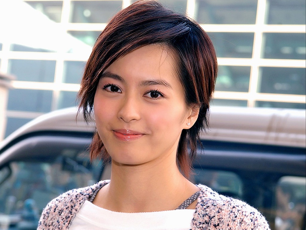  p>梁咏琪(gigi leung),1976年3月25日生于香港,中国香港女歌手,音乐