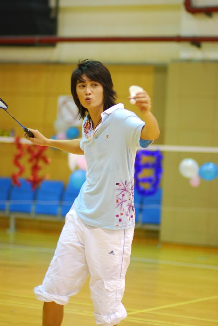 data-id="gnti9t83v2">陈泽宇,1983年7月24日出生于湖南长沙,羽毛球