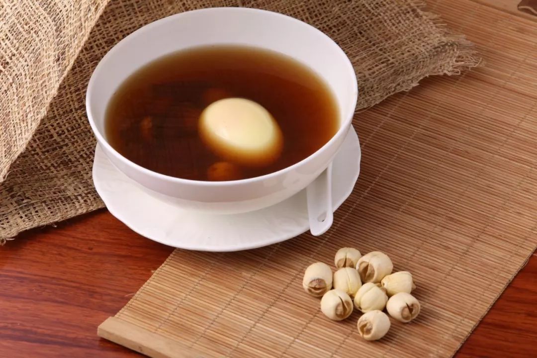 桑寄生麦冬蛋茶