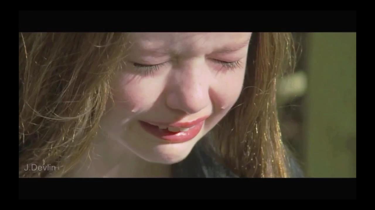  p>麦肯基·弗依 i>(mackenzie foy) /i>,2000年11月10日出生于美国