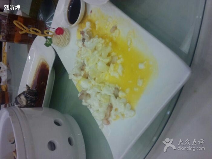  p>盛鸿楼酒店是一家餐馆,位于上海市. /p>