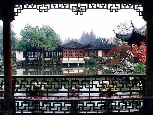  p data-id="go02d5zp8e">郭庄,是中国浙江杭州的园林之一,现为 a