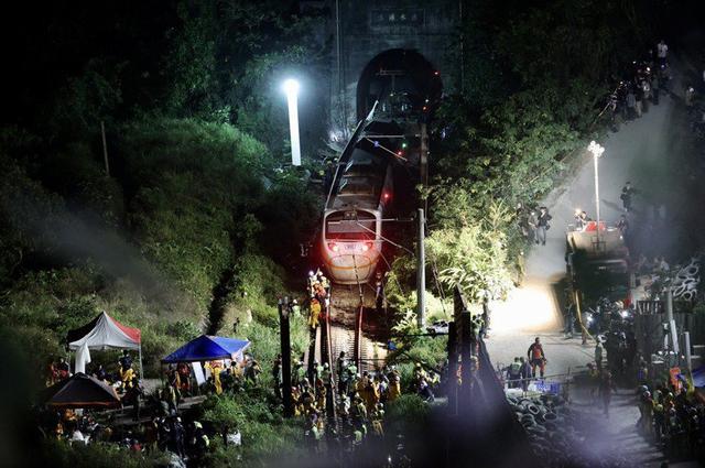 台铁太鲁阁号事故