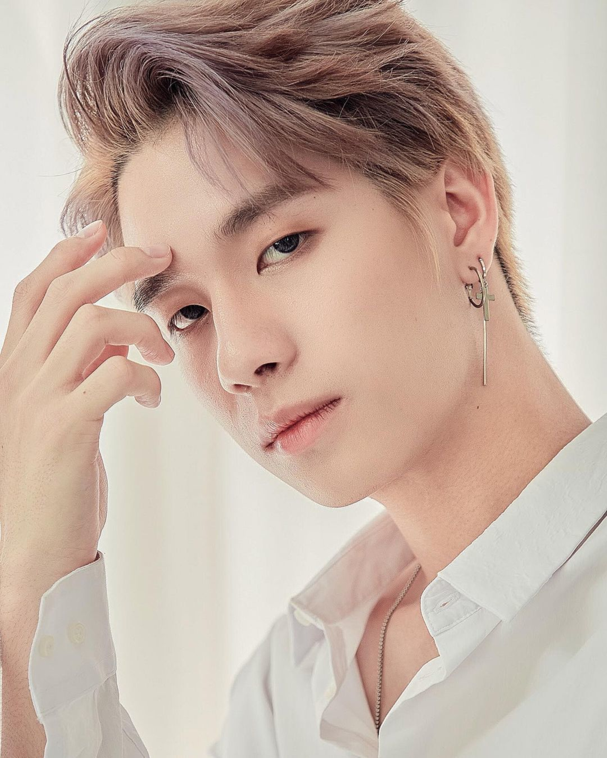 ="gnbjg2a28y">拉查帕特·沃拉萨恩(prom),1999年3月12日出生于泰国<a