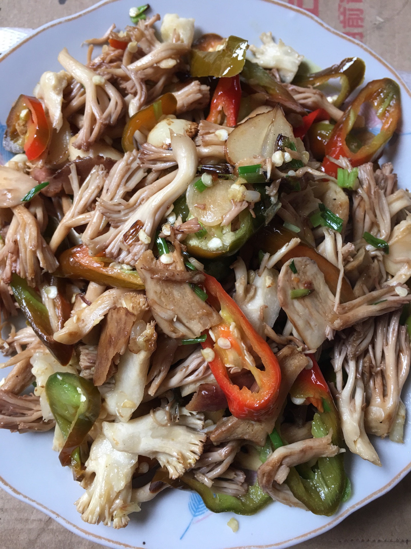 红扒珊瑚菌,制作原料主要有<a target="