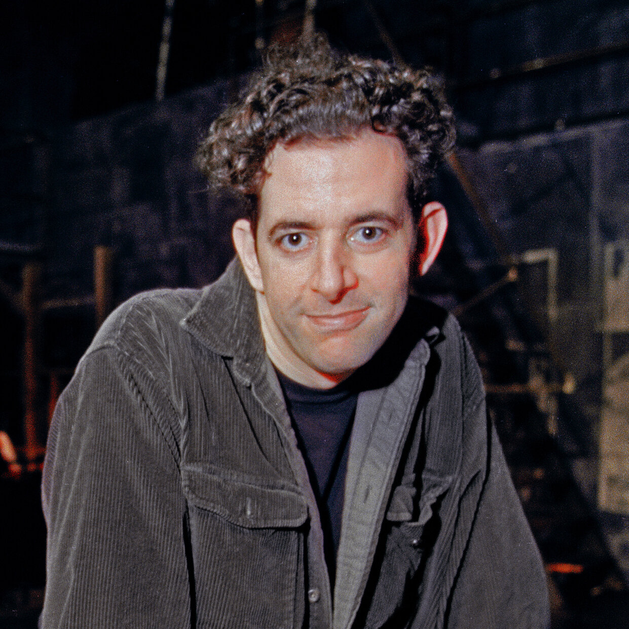 出生于美国纽约怀特普莱恩斯,美国作曲家,音乐剧作家和编剧