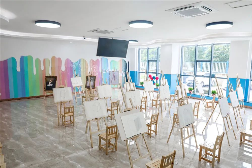 西安新东方烹饪技工学校