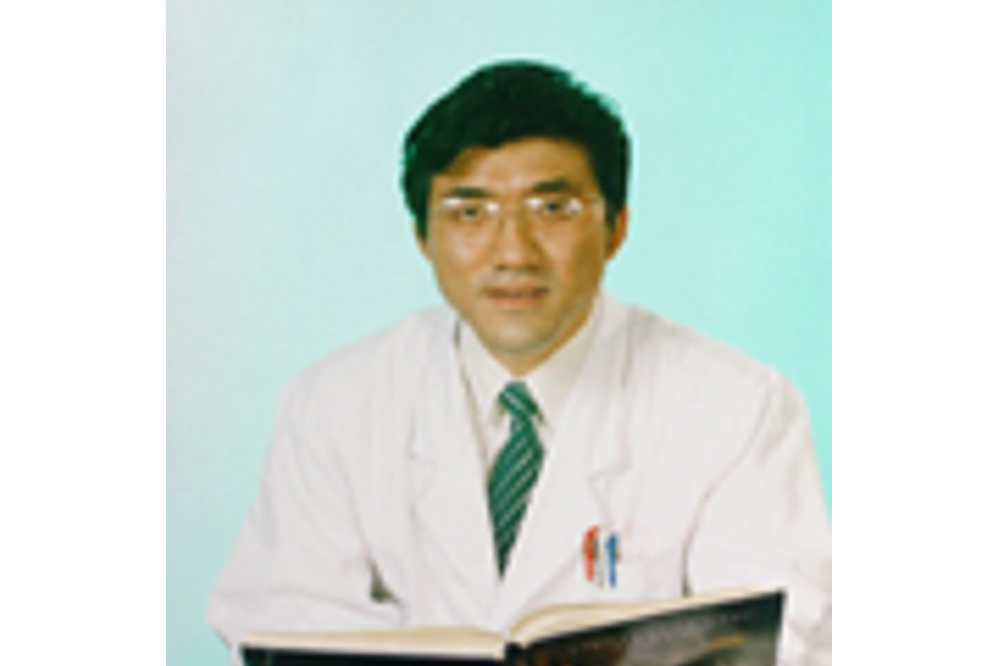  p>吴强,男,上海市第六人民医院眼科行政主任,主任医师,副教授,博士生