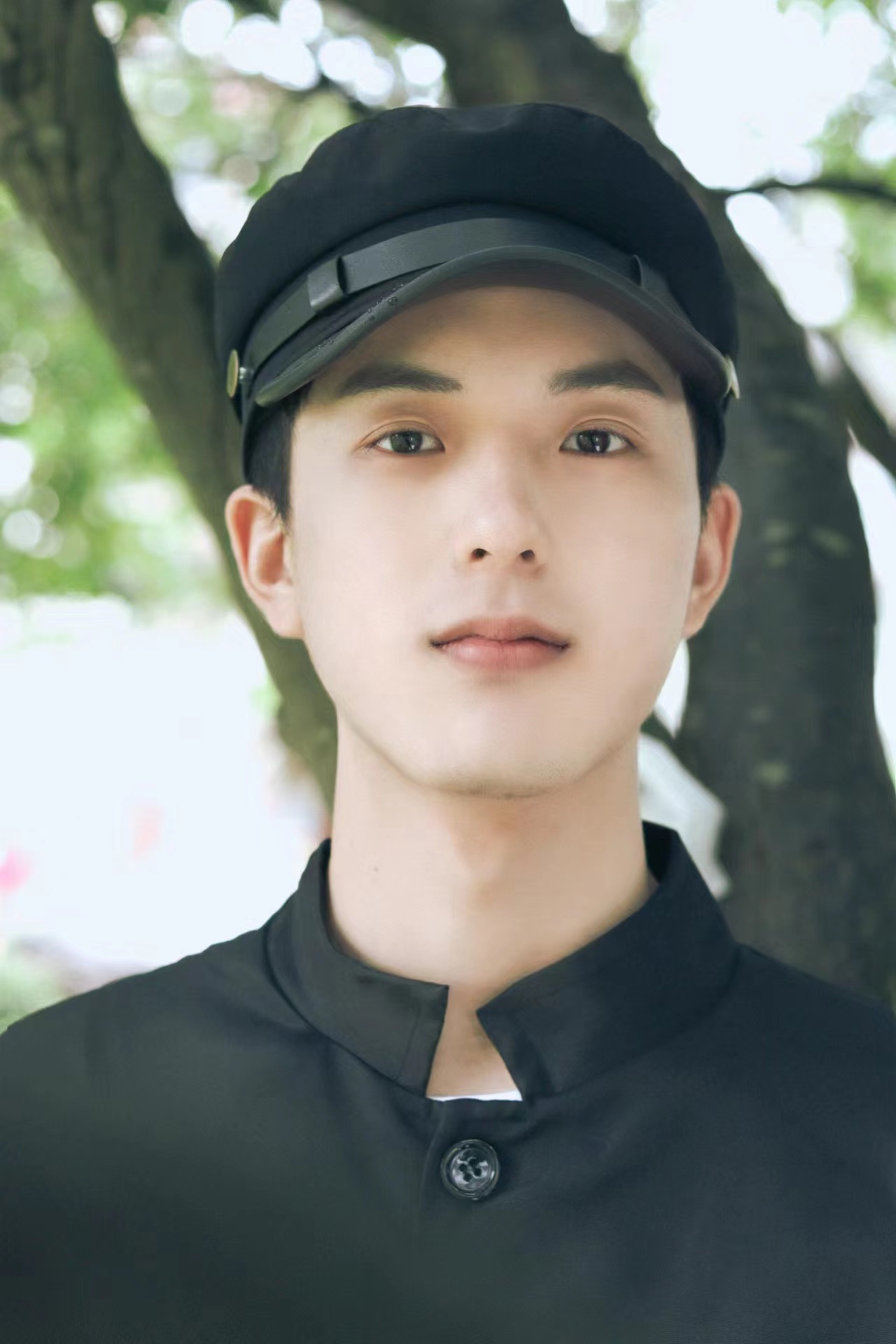  p>王煜霖,中国内地影视男演员,2020年因出演网络古