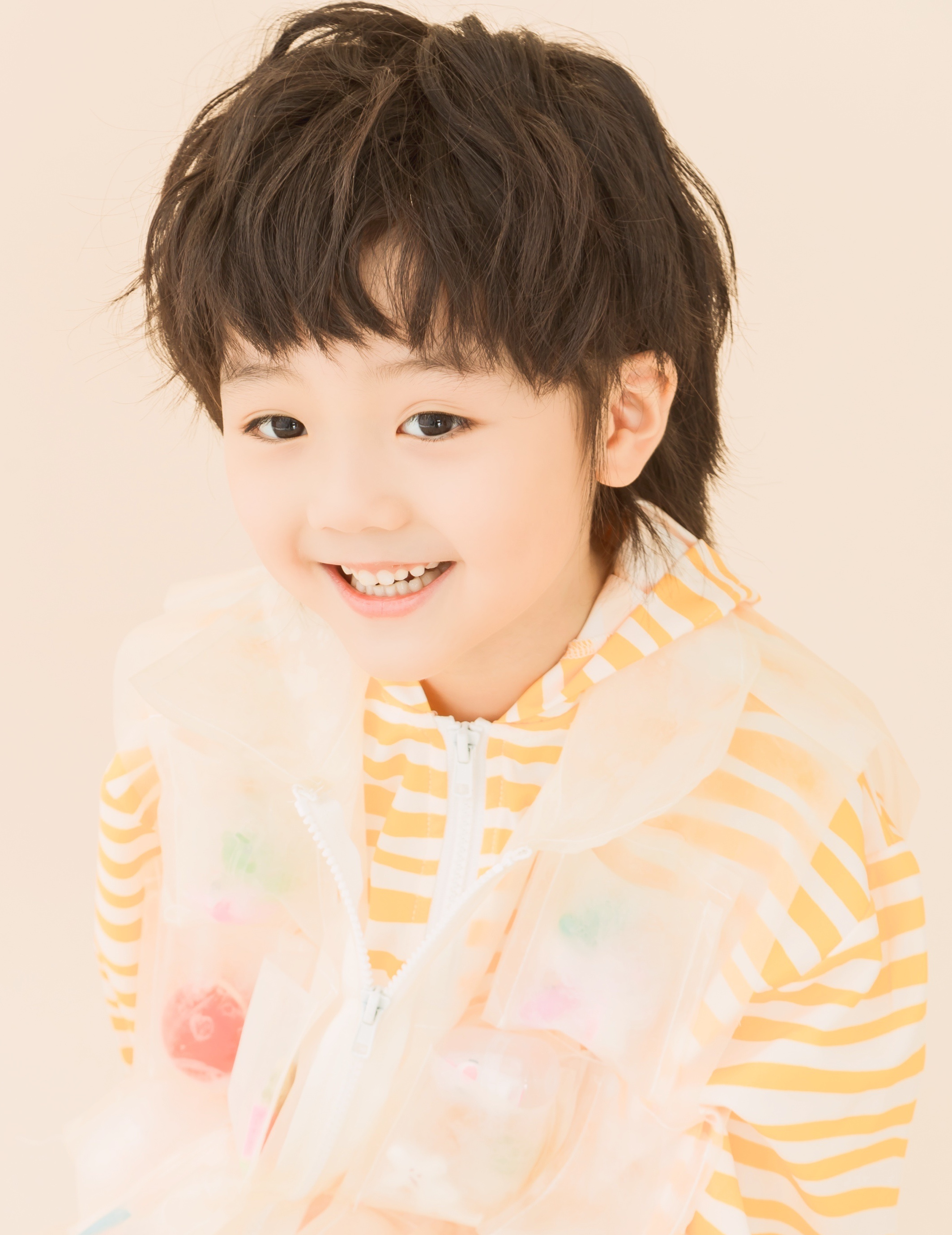 ="sd7s53ymfydh">孙思程,2016年6月11日出生于北京市,中国内地男演员