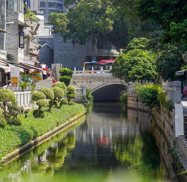  p>西关街道,隶属于 a target="_blank" href="/item/安徽">安徽 /a>