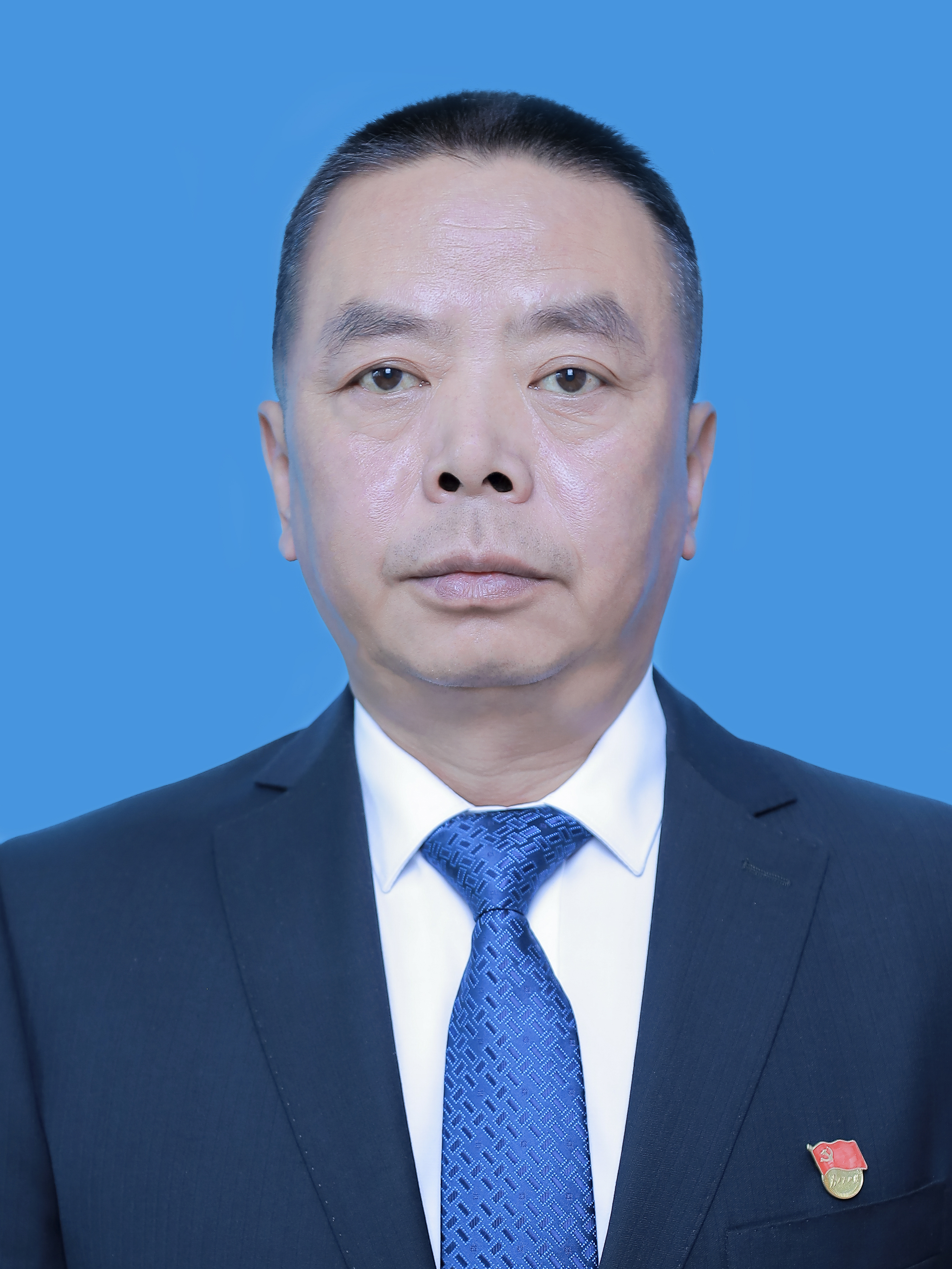  /p> p>现任西宁市大通县政府副县长,县公安局党委书记,局长(兼督察长