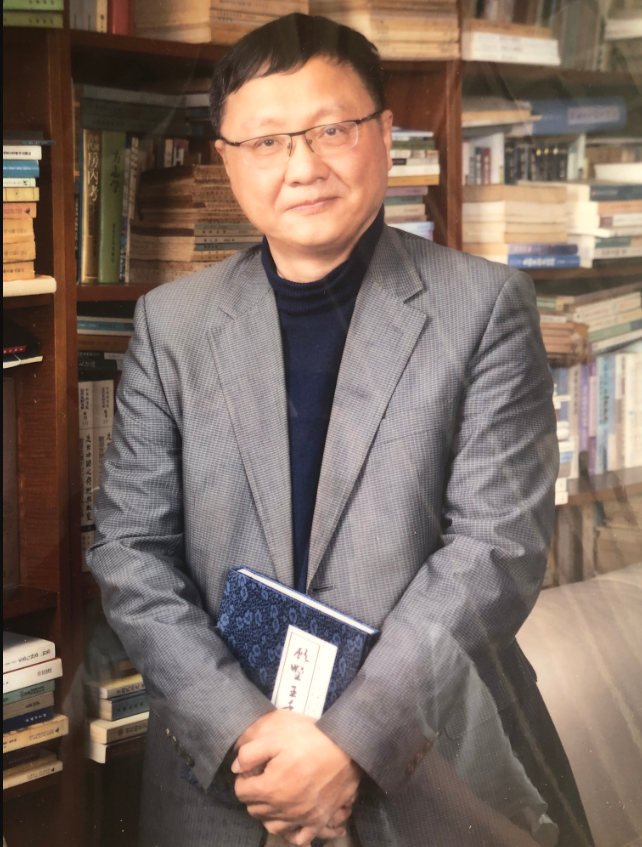  p>李天纲,现任复旦大学哲学系宗教研究所教授,博士生导师, a target=