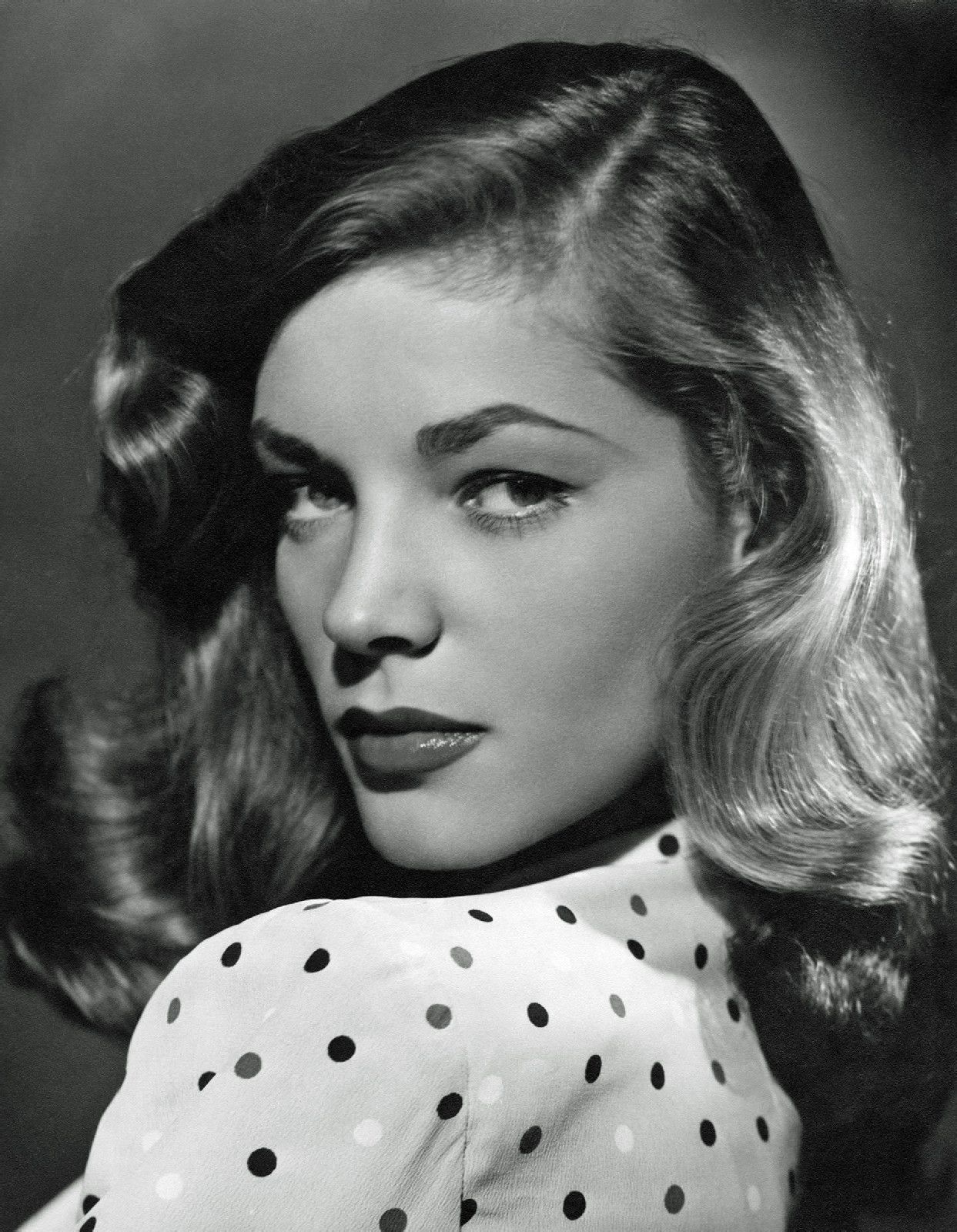  p>劳伦·白考尔(lauren bacall,1924年9月16日—2014年8月12日),出生