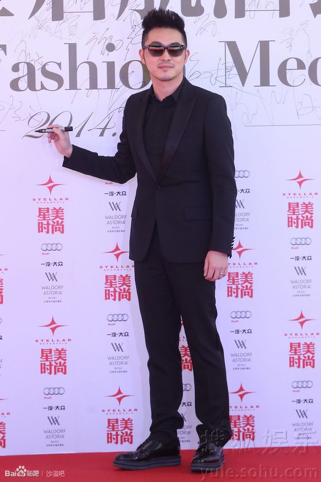  p>沙溢,1978年2月15日出生于 a target="_blank" href="/item/吉林省