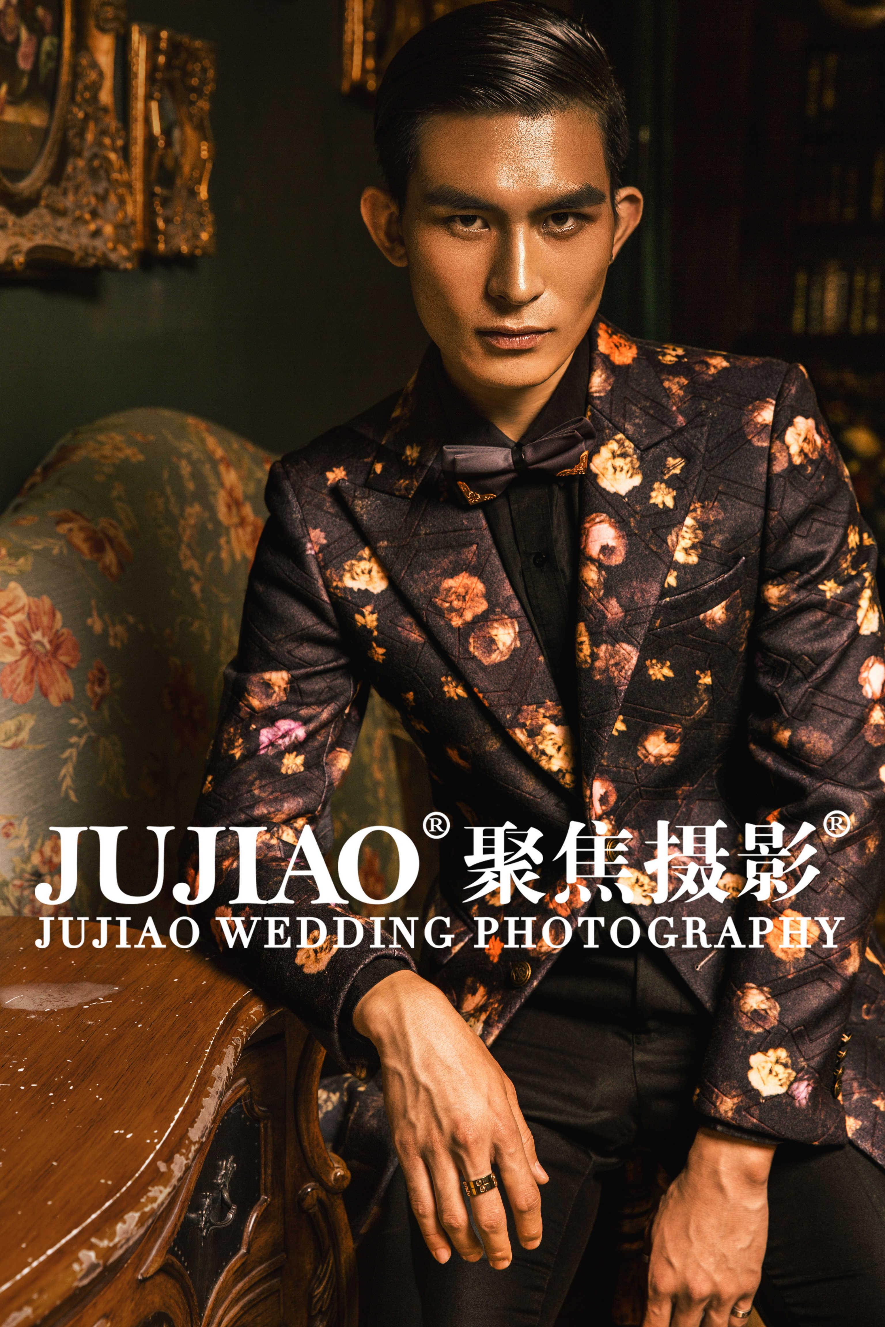  p data-id="gnf7in8nw2">保锴,男,出生于宁夏,是名模特. /p>