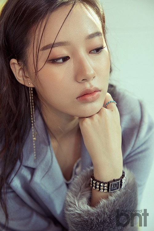 朴柔娜,1997年12月23日出生于韩国<a target="