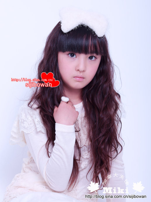 mi2,华语流行乐双人组合,由 a target="_blank" href="/item/张千巽