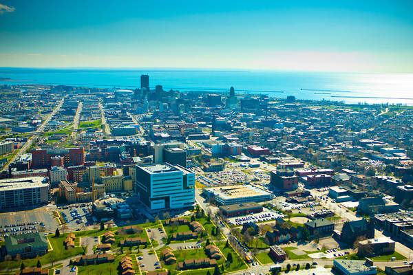 纽约州立大学布法罗分校