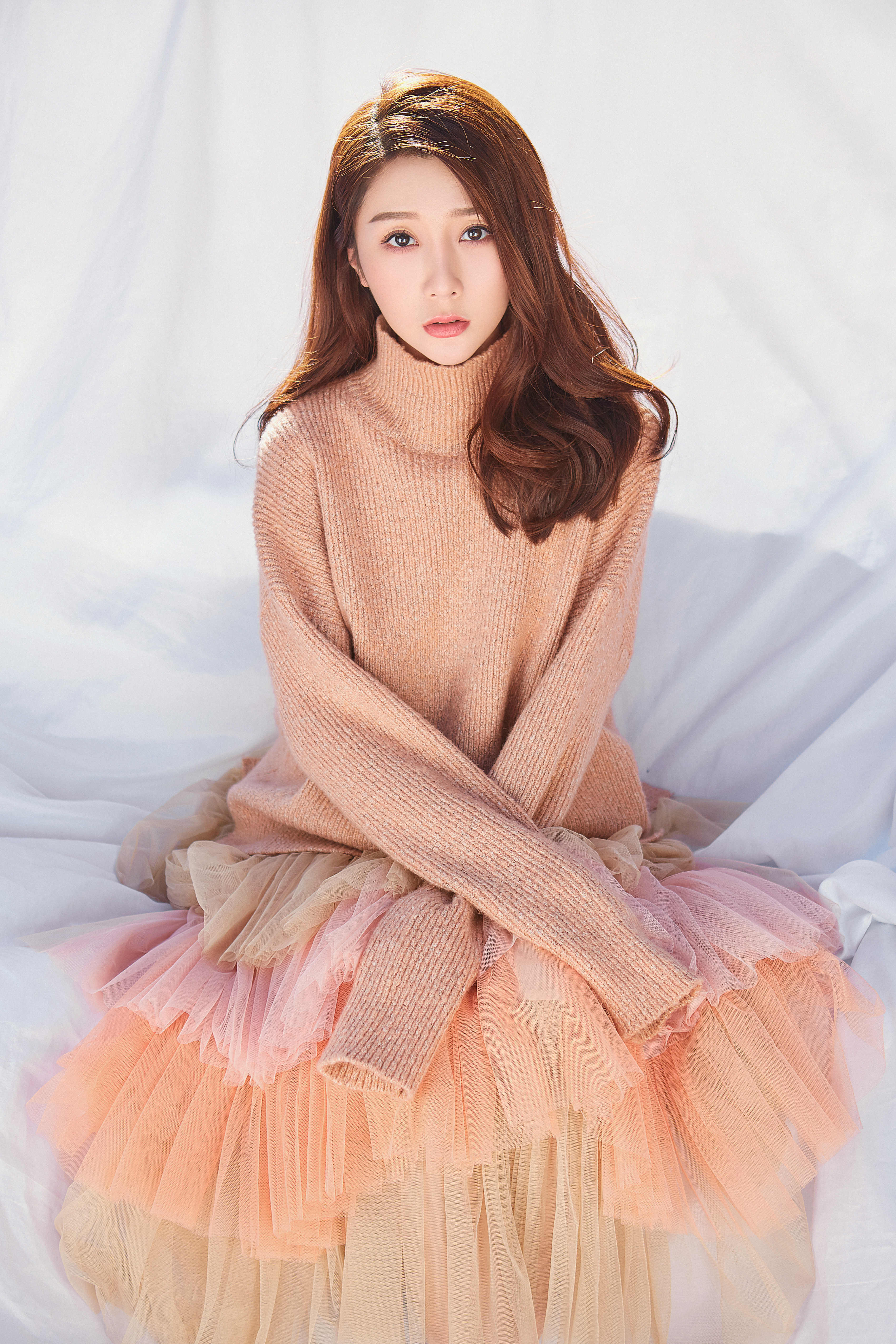  p data-id="gnwp4s7f60">李小娇,中国内地女演员,毕业于 a target="