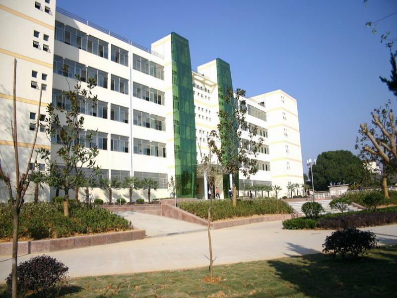 安徽怀宁新安中学