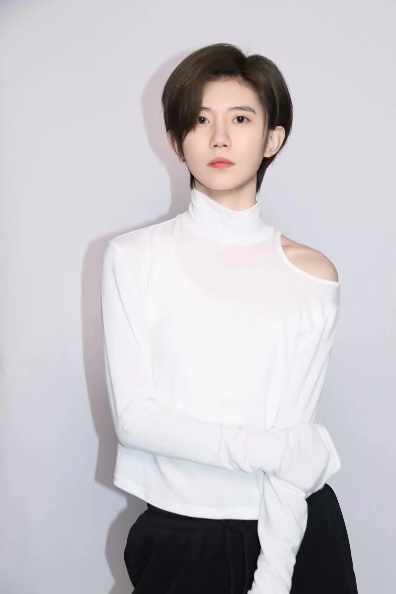  p data-id="sdcfkvw5crsj">李沐子,演员.