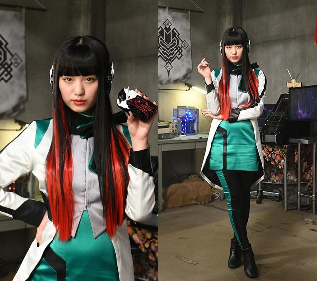 亚兹,日本特摄《 a target="_blank" href="/item/假面骑士zero-one