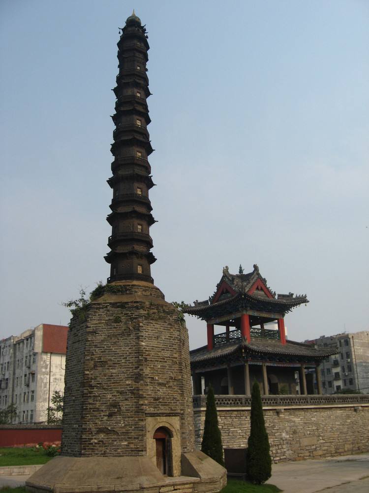 山东济宁铁塔