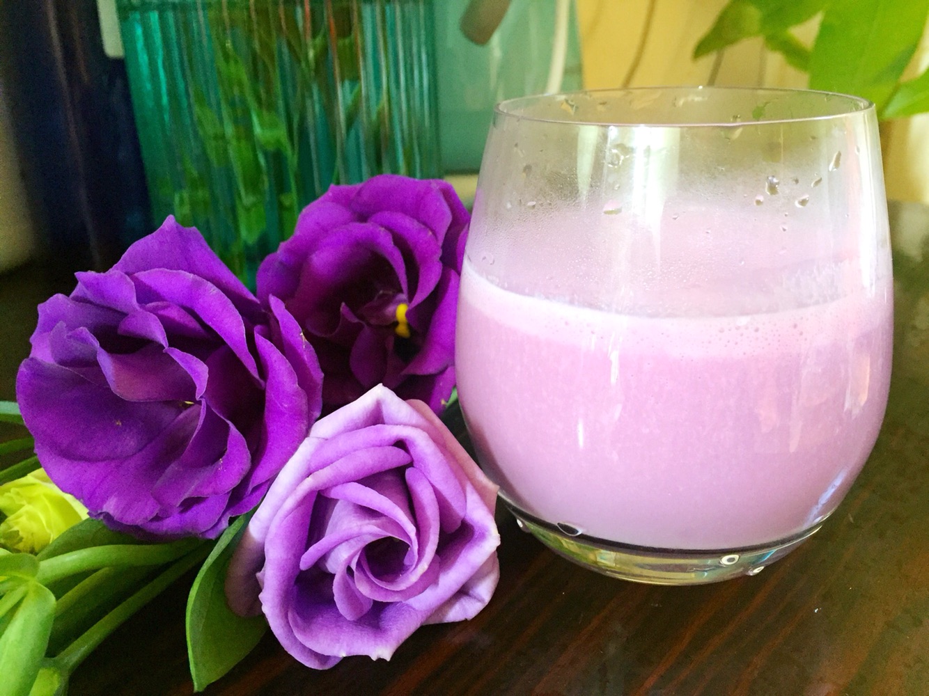  p>紫薯牛奶是一道由 a href="#" data-lemmaid="28828">牛奶 /a>