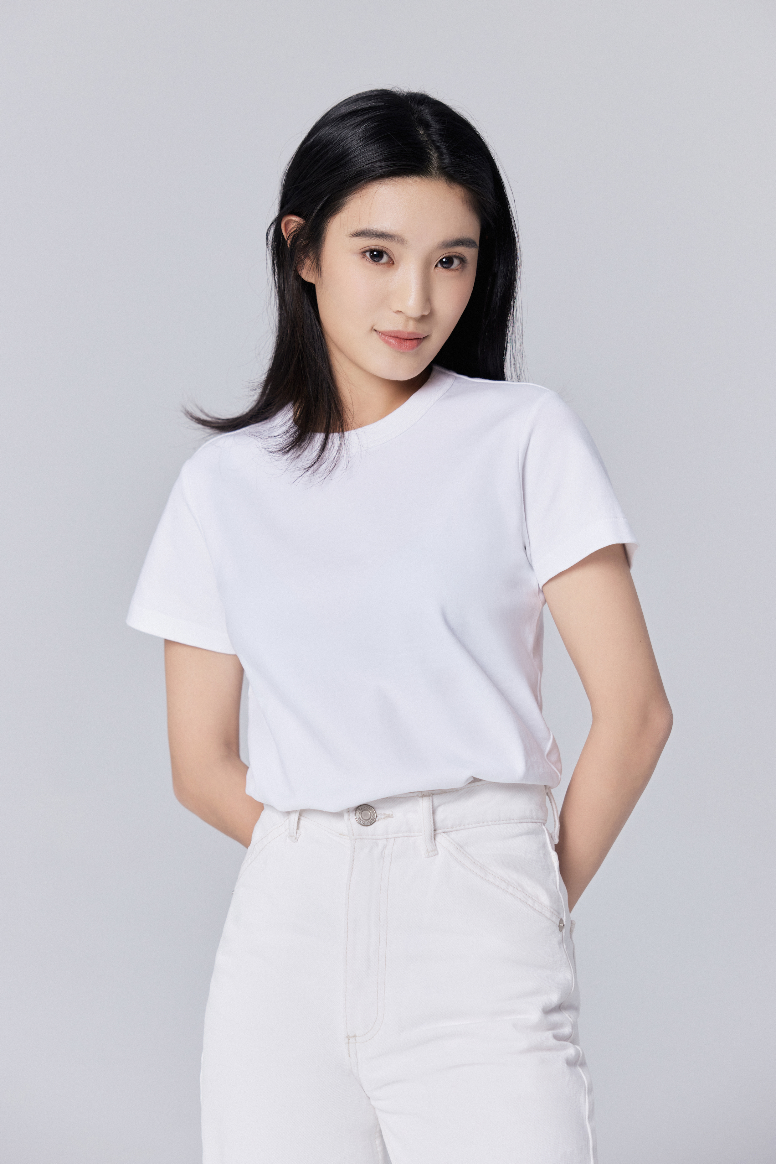 熊瑾怡,出生于江苏