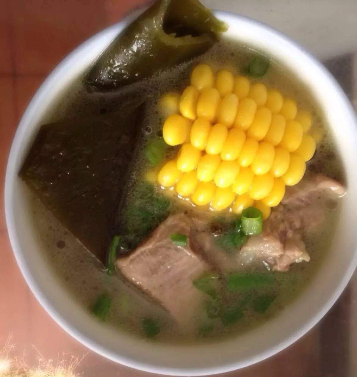 排骨海带玉米汤