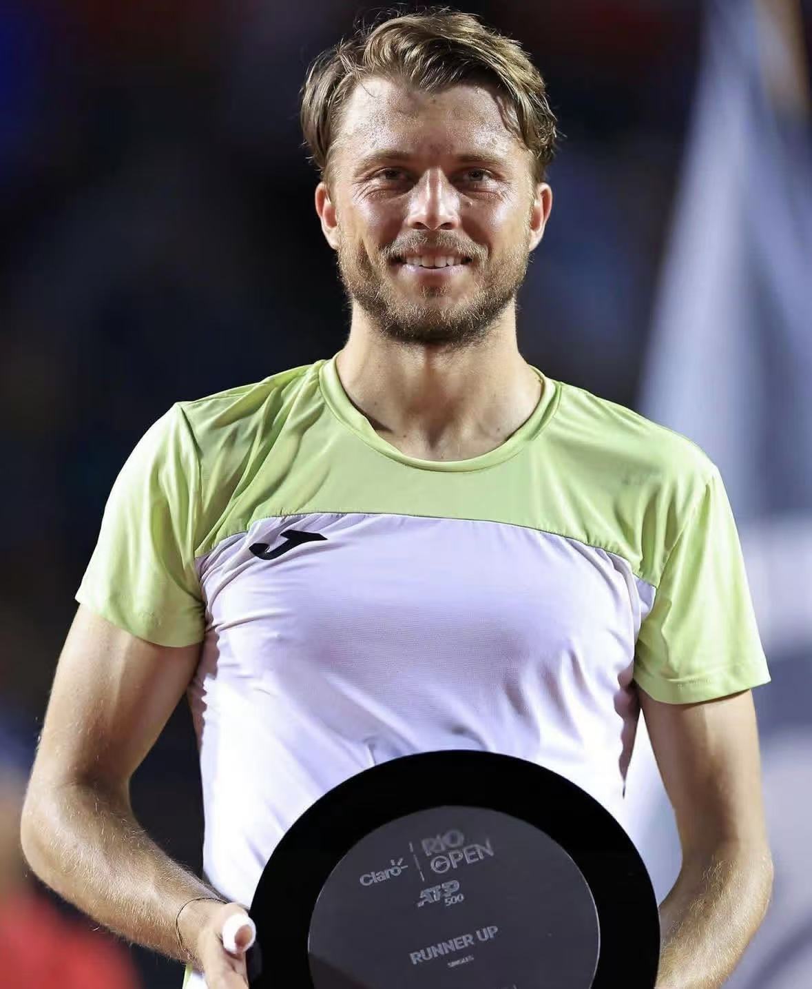 亚历山大·米勒