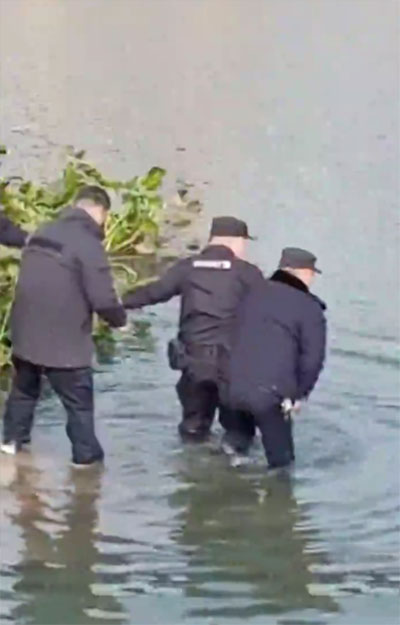  p>2020年12月4日13时许,安徽省安庆市 a target="_blank" href="