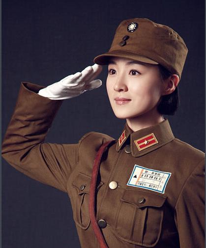 ju">刘子英是电视剧《 a target="_blank" href="/item/苍狼/9371953"