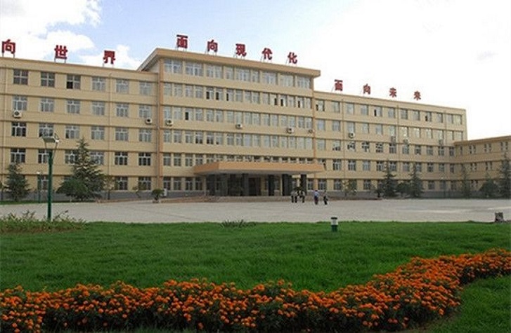  p> a target="_blank" href="/item/军械工程学院/1890181" data