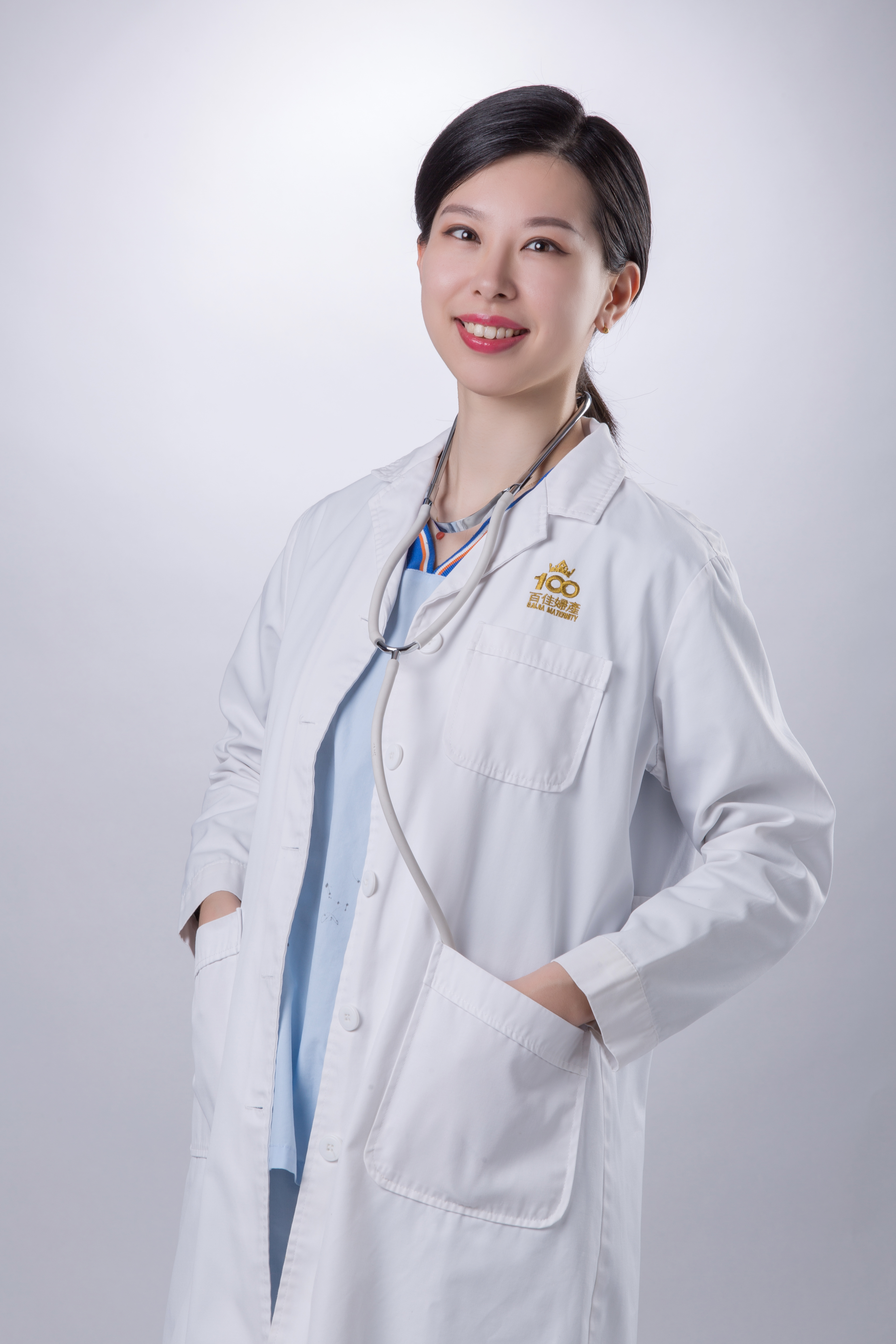 张烩茹,女,现为大连百佳妇产医院医生