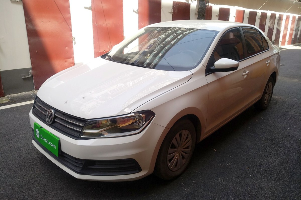 新桑塔纳 2013款 1.6l 手动风尚版