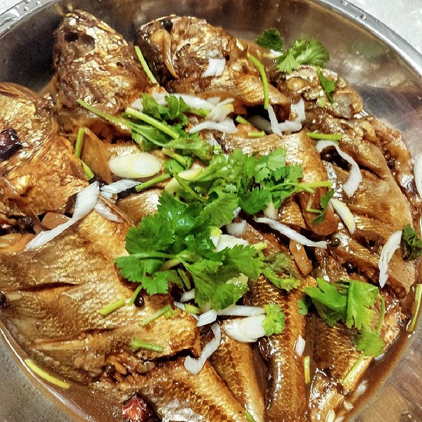 将小 a target="_blank" href="/item/黄花鱼">黄花鱼 /a