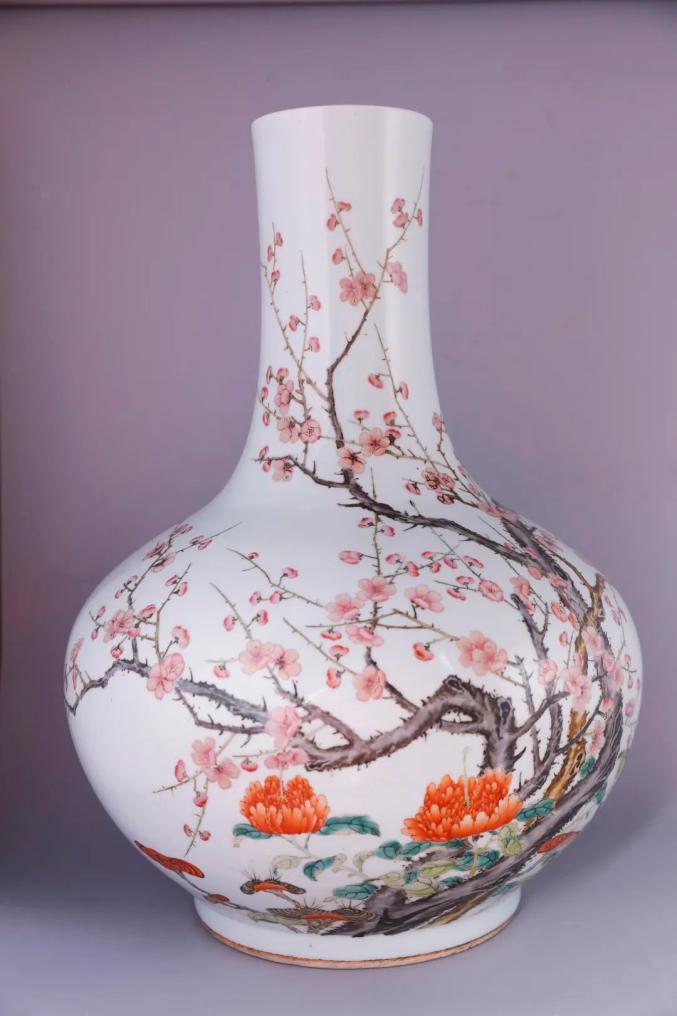沧博珍宝| 粉彩牡丹梅花纹天球瓶_百科TA说