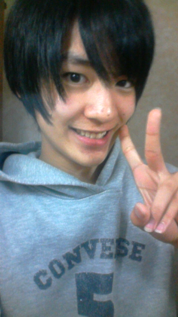  p>阿久津慎太郎,日本艺人,1995年出生于日本栃木县.