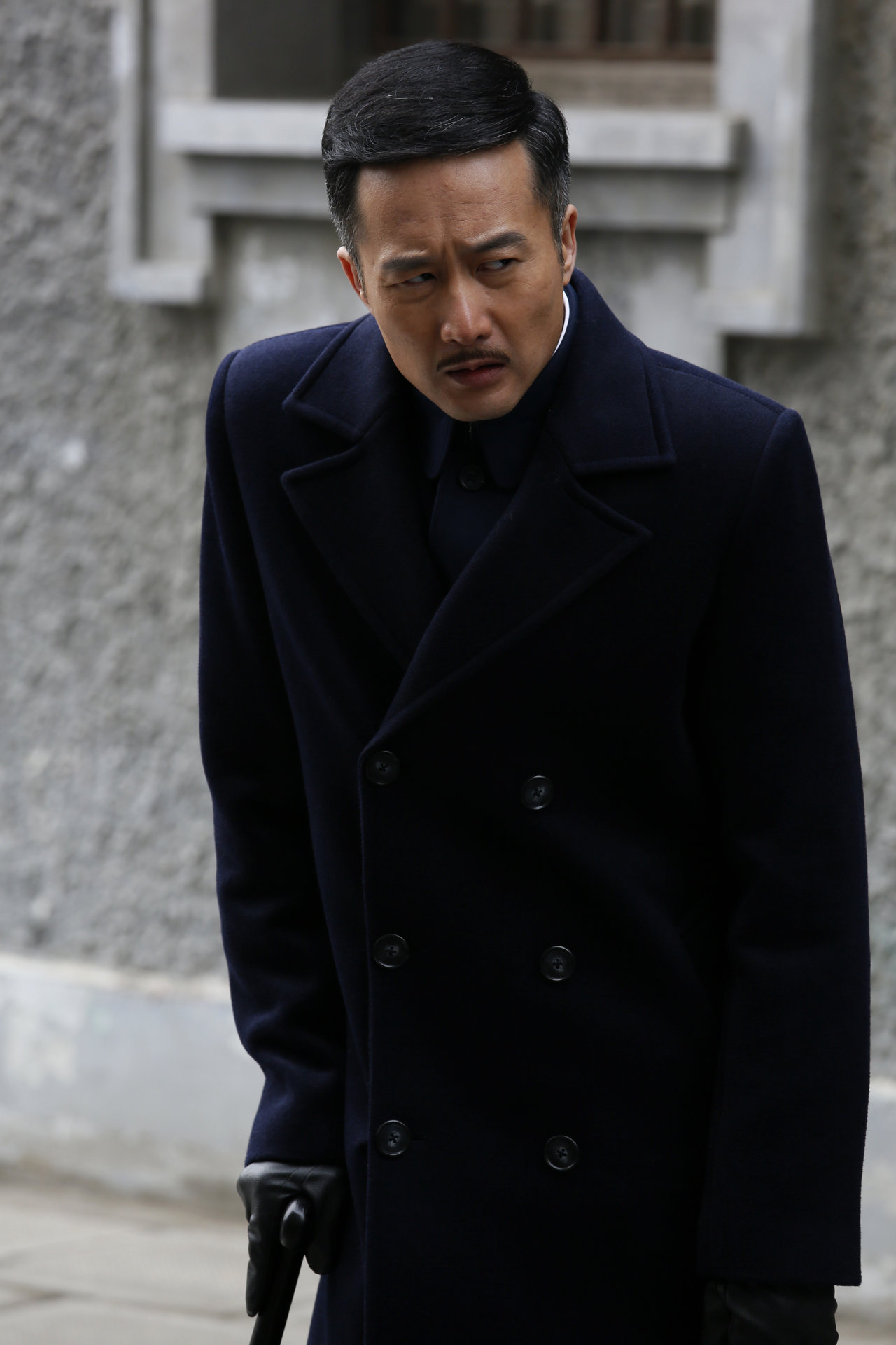 ="go0lseard8">岳旸,1977年8月4日出生于山东省淄博市,中国内地男演员