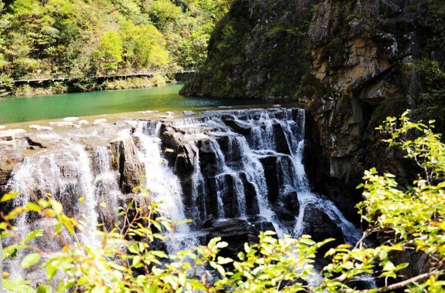  p>天书峡位于 a href="#" data-lemmaid="19657132">陕西省 /a>南端