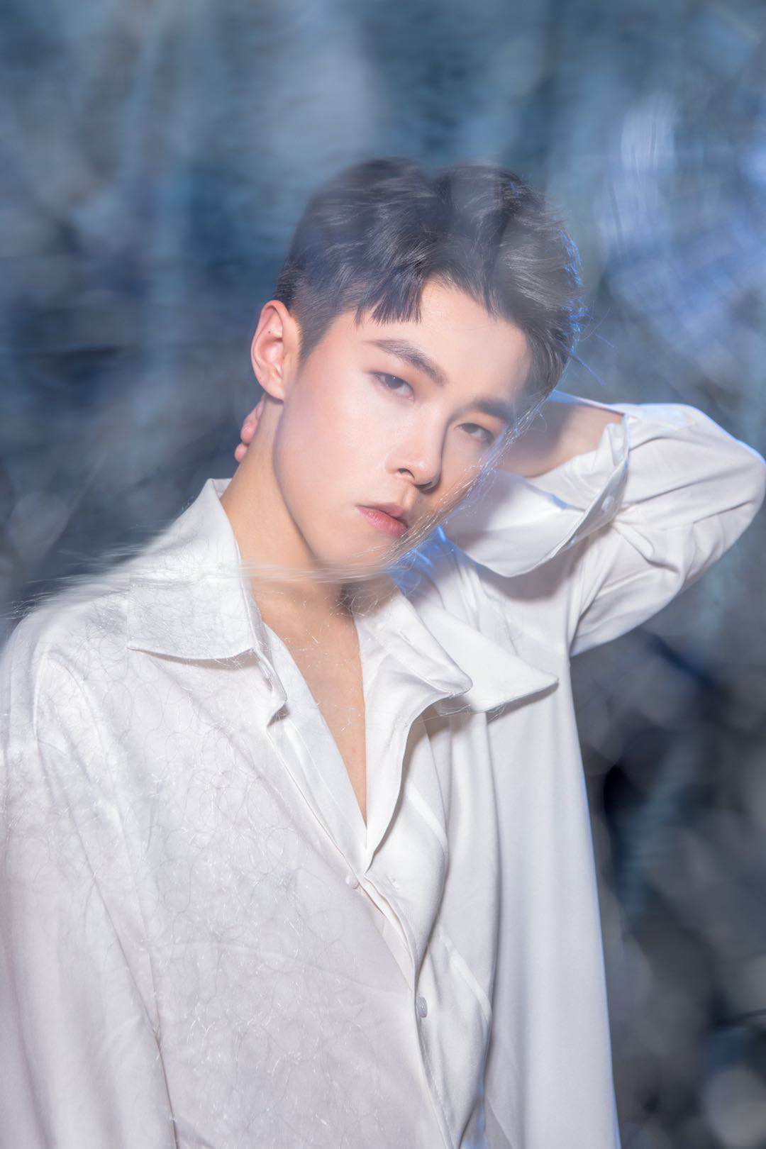  p>子鸣, a target="_blank" href="/item/bbt">bbt /a>组合成员.