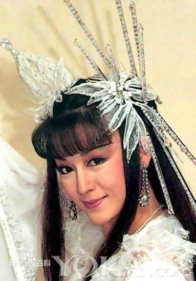  p>潘迎紫(angela),1949年6月5日出生于江苏省苏州市,华语影视女演员.